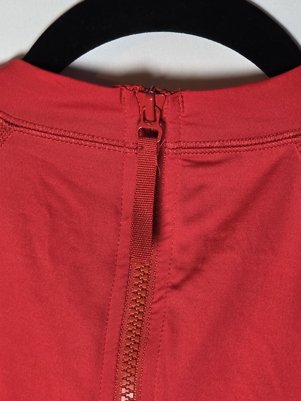 J. Crew Red Long-Sleeve Rashguard Ruched Side Drawstring Pompom Top Beach Sz L - Picture 6 of 8